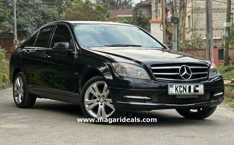 2010 MERCEDES BENZ C200 CGI in Kenya for Sale | Magari Deals