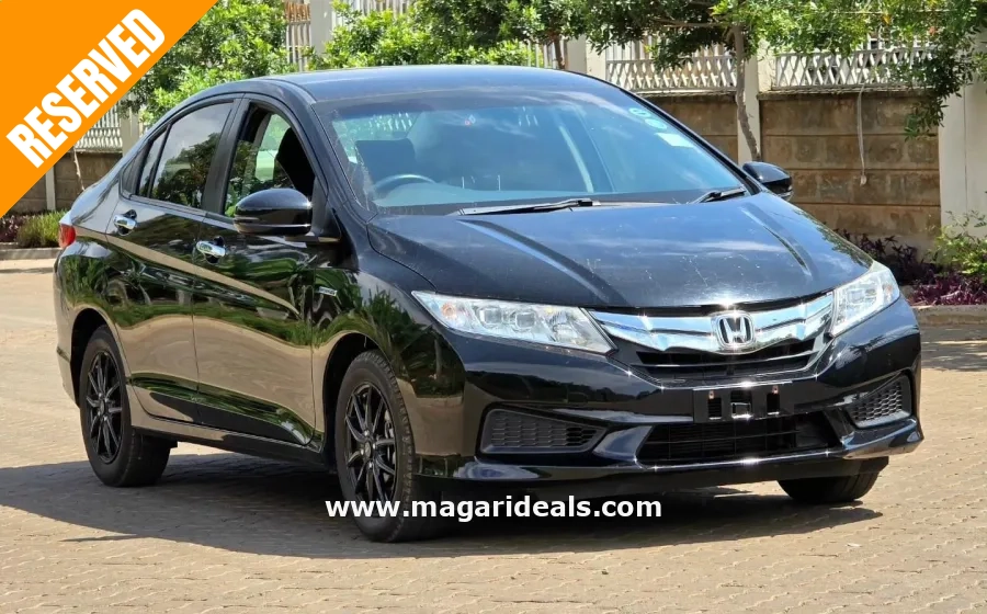HONDA GRACE HYBRID in Kenya for Sale | Magari Deals