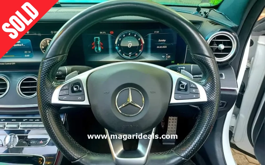 Mercedes E200 in Nairobi, Kenya in Kenya for Sale | Magari Deals