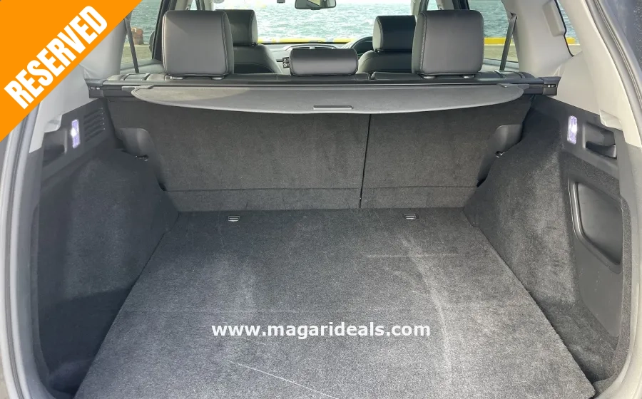 HONDA CR-V 4WD HYBRID EX MASTERPIECE W/SUNROOF in Kenya for Sale | Magari Deals