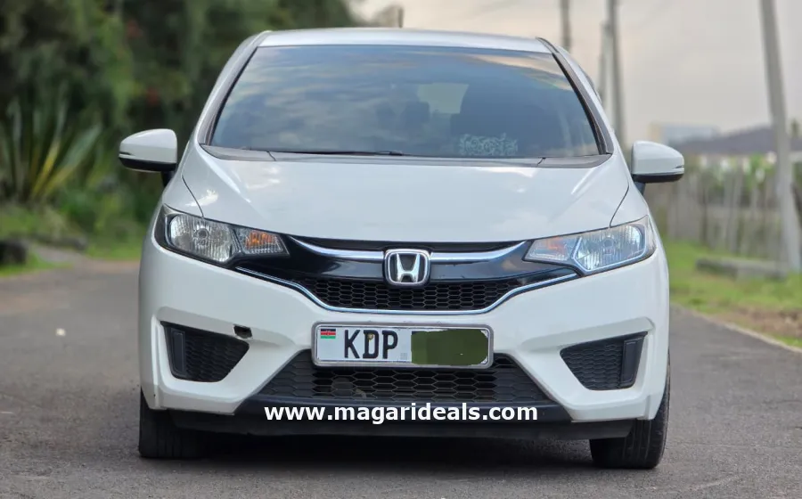 2016 HONDA FIT in Nairobi for Sale in Kenya for Sale | Magari Deals