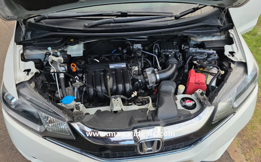 2016 HONDA FIT in Nairobi for Sale in Kenya for Sale | Magari Deals