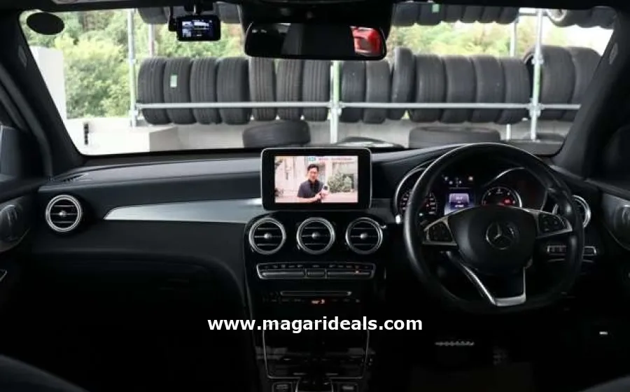 2017 MERCEDES BENZ GLC220D in Kenya in Kenya for Sale | Magari Deals