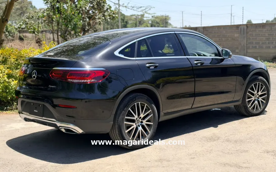 Mercedes Benz GLC 300 in Kenya for Sale | Magari Deals
