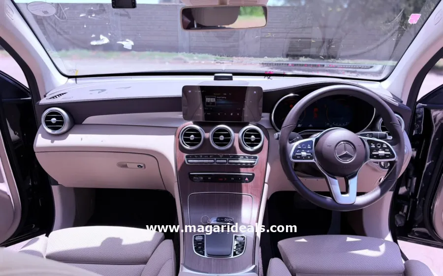 Mercedes Benz GLC 300 in Kenya for Sale | Magari Deals