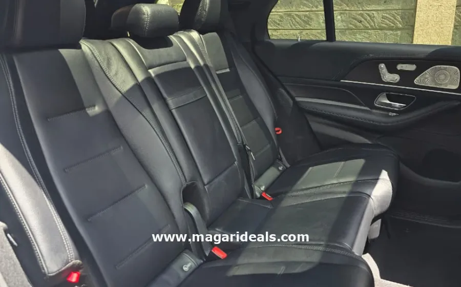 2020 MERCEDES BENZE GLE 400D in Kenya for Sale | Magari Deals