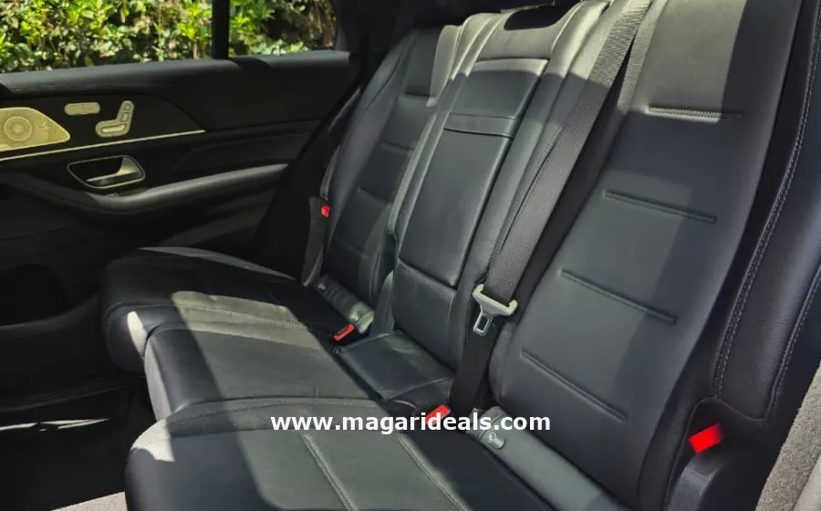2020 MERCEDES BENZE GLE 400D in Kenya for Sale | Magari Deals