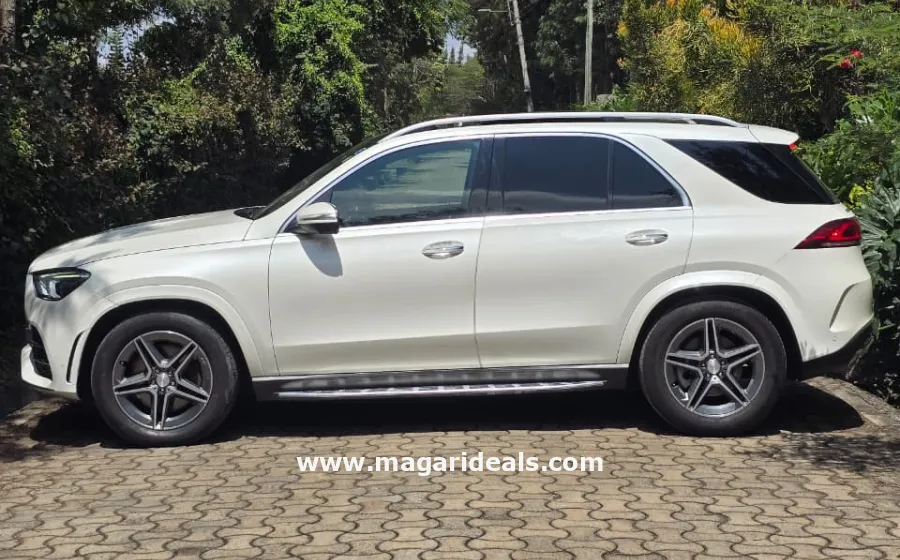 2020 MERCEDES BENZE GLE 400D in Kenya for Sale | Magari Deals
