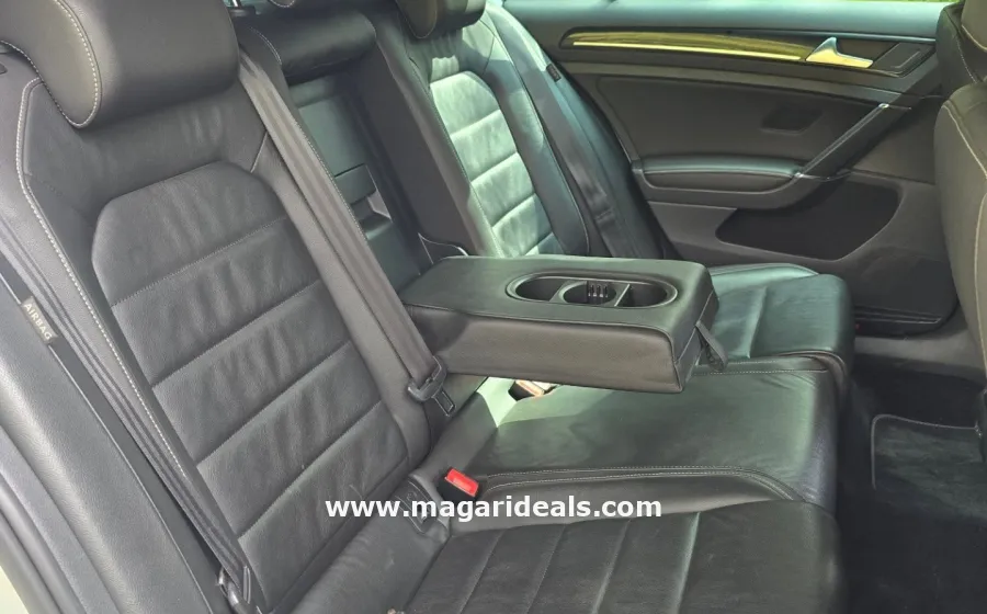 2014 VW Golf R for Sale in Nairobi in Kenya for Sale | Magari Deals
