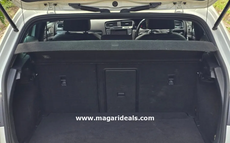 2014 VW Golf R for Sale in Nairobi in Kenya for Sale | Magari Deals