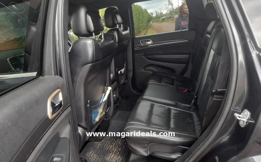 JEEP GRAND CHEROKEE 2015 Limited Edition in Kenya for Sale | Magari Deals