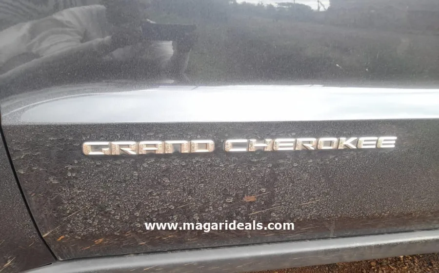 JEEP GRAND CHEROKEE 2015 Limited Edition in Kenya for Sale | Magari Deals