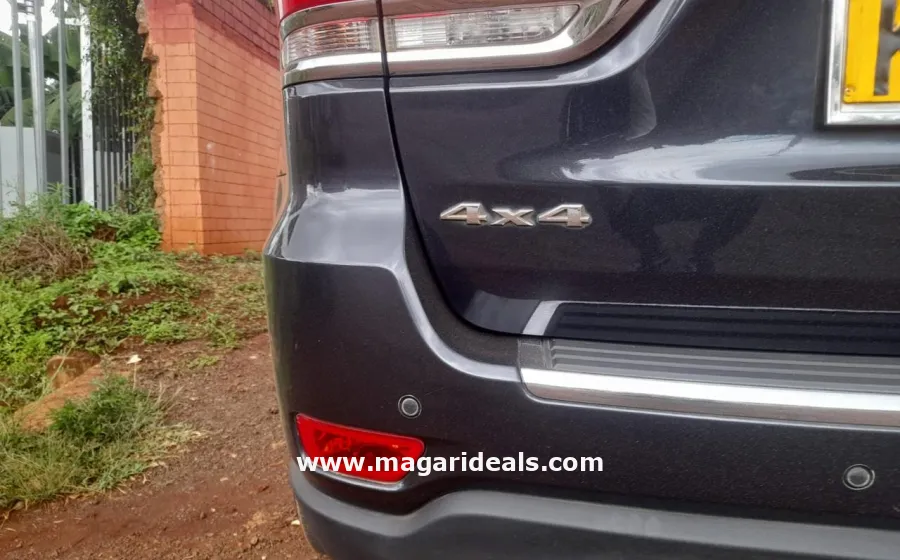 JEEP GRAND CHEROKEE 2015 Limited Edition in Kenya for Sale | Magari Deals
