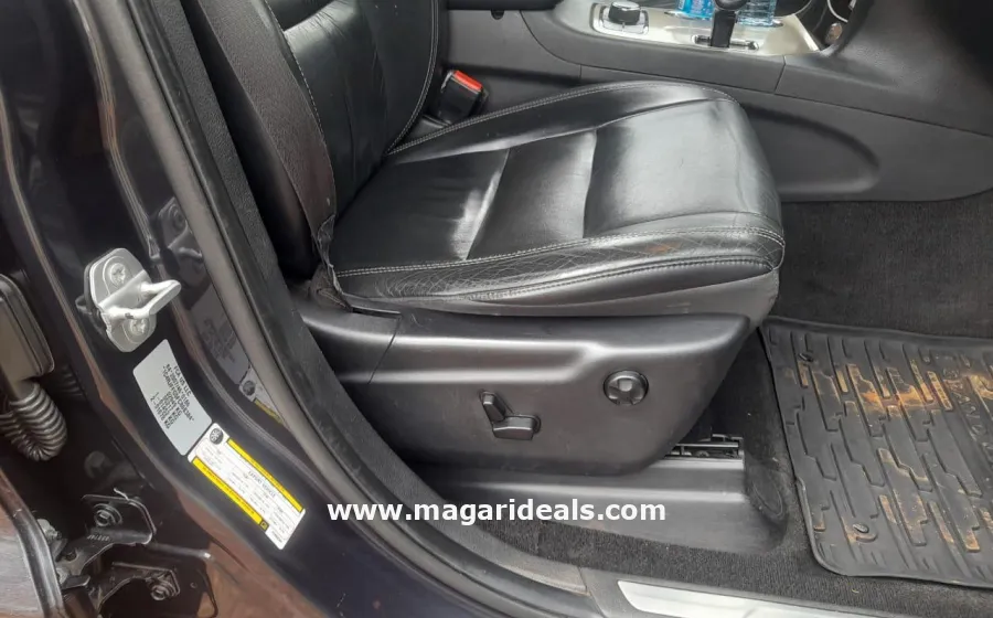 JEEP GRAND CHEROKEE 2015 Limited Edition in Kenya for Sale | Magari Deals