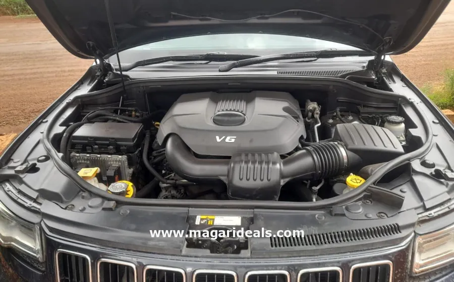 JEEP GRAND CHEROKEE 2015 Limited Edition in Kenya for Sale | Magari Deals