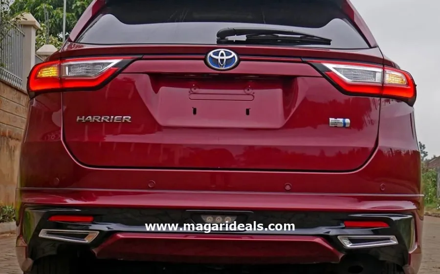 TOYOTA HARRIER with SUNROOF  in Kenya for Sale | Magari Deals
