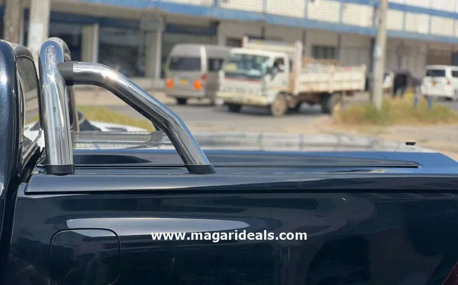 TOYOTA HILUX DC 2018 Model 2400cc Black in Kenya for Sale | Magari Deals