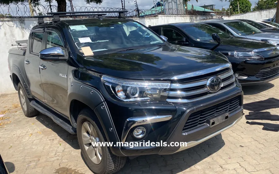 TOYOTA HILUX DC 2018 model Black Covered Top in Kenya for Sale | Magari Deals