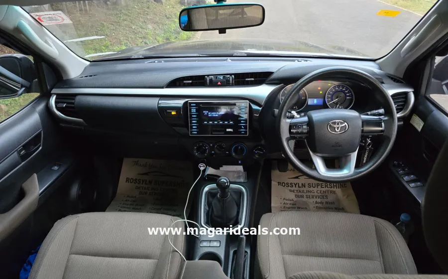 TOYOTA HILUX Revo Double Cab 2017 Manual in Kenya for Sale | Magari Deals