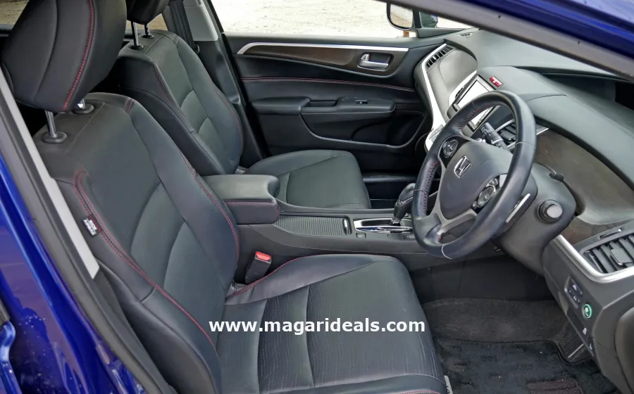 HONDA JADE RS in Kenya for Sale | Magari Deals