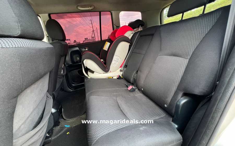 TOYOTA KLUGER  for Sale | Best Buy