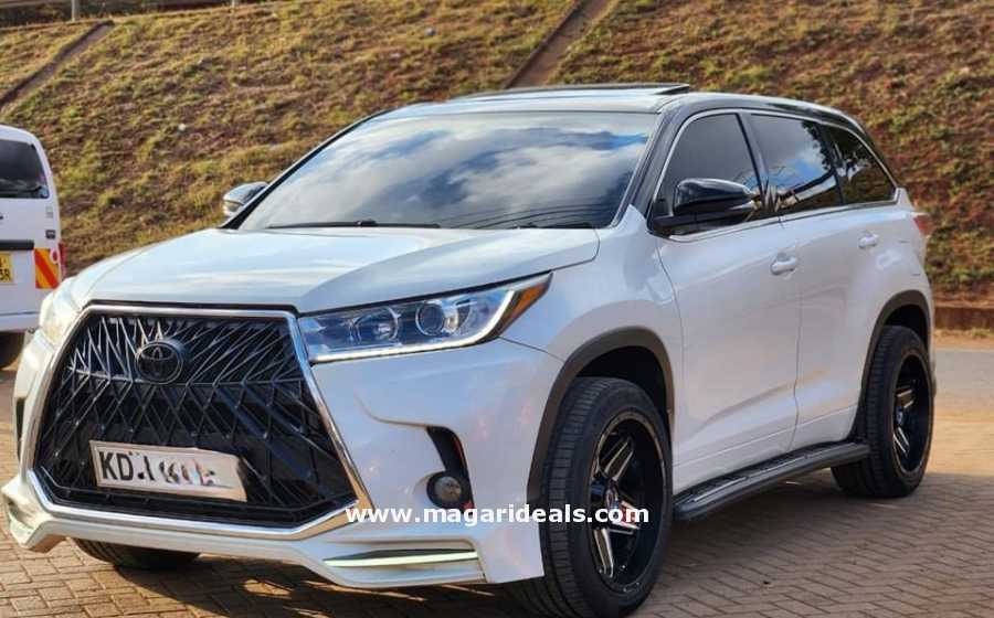 TOYOTA KLUGER 3.5 V6 with SUNROOF  for Sale | Best Buy