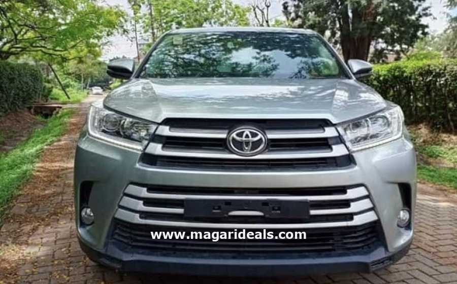 TOYOTA KLUGER 3.5l in Kenya for Sale | Magari Deals