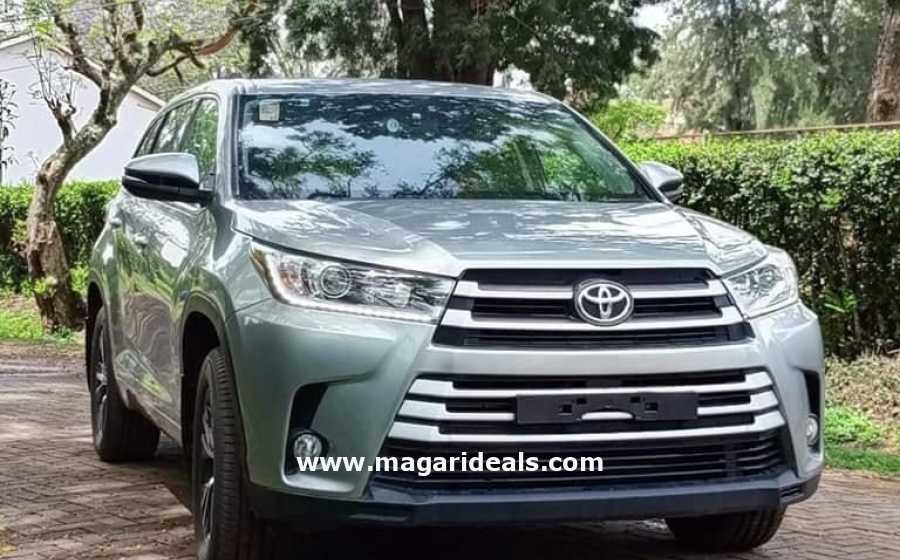 TOYOTA KLUGER 3.5l in Kenya for Sale | Magari Deals