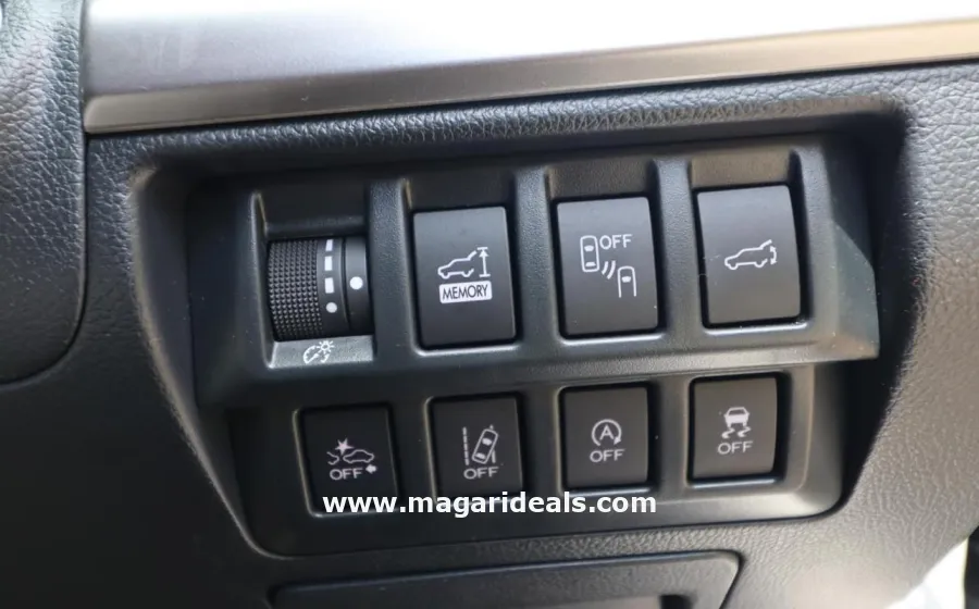SUBARU OUTBACK  2018 Model in Kenya for Sale | Magari Deals