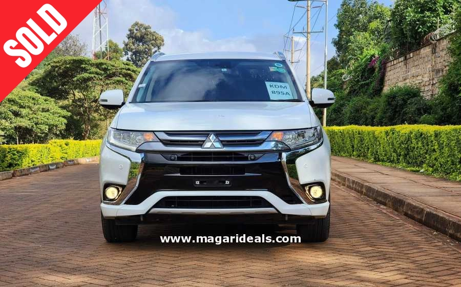 MITSUBISHI OUTLANDER PHEV KDM  for Sale | Best Buy