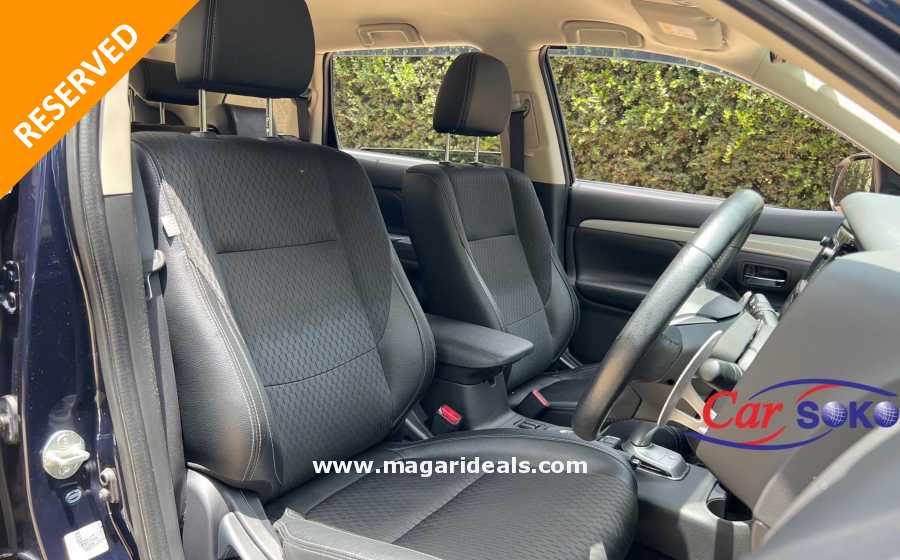 MITSUBISHI OUTLANDER PHEV for Sale | Best Buy