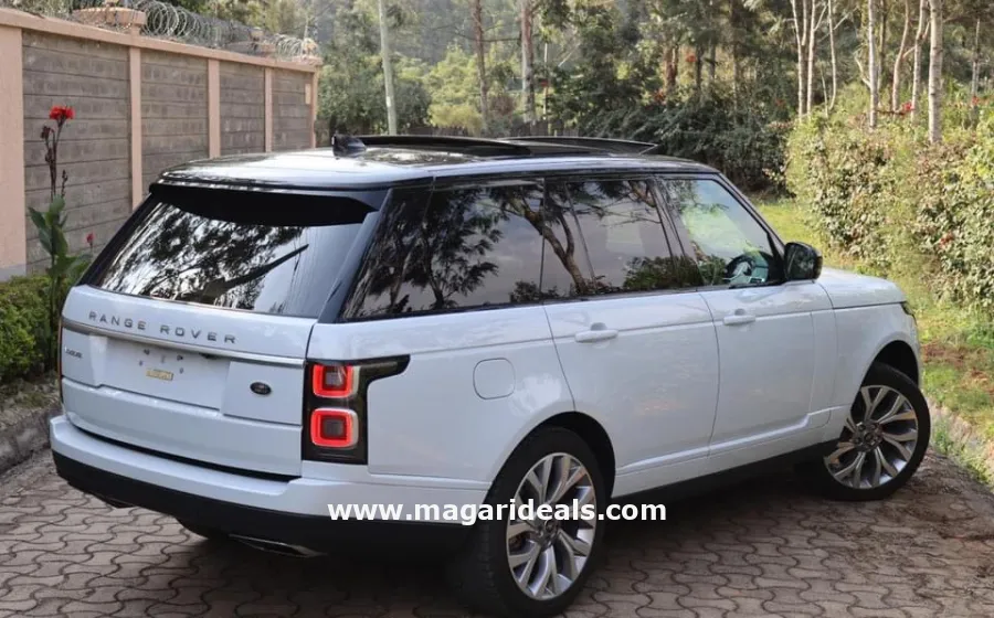 Land Rover Range Rover Vogue in Kenya for Sale | Magari Deals
