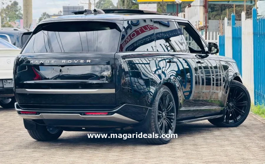 Range Rover Vogue D350 HSE in Kenya for Sale | Magari Deals