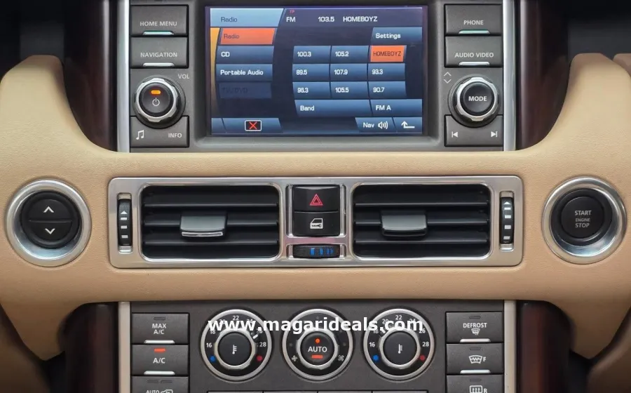 2010 Land Rover Range Rover Vogue in Kenya for Sale | Magari Deals