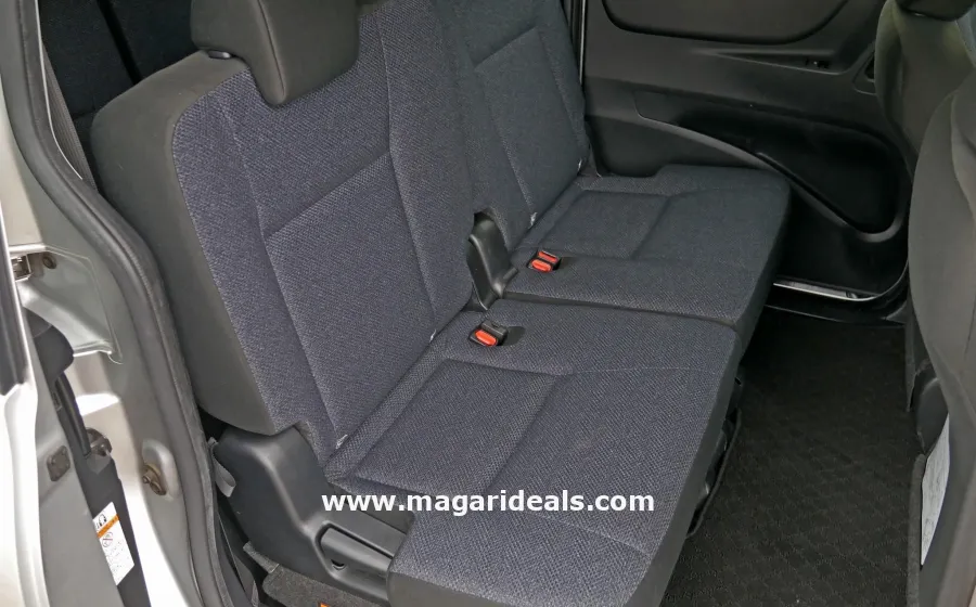 Toyota Sienta 2017 in Kenya for Sale | Magari Deals