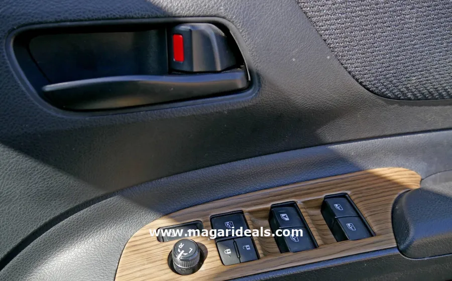 TOYOTA SIENTA in Kenya for Sale | Magari Deals