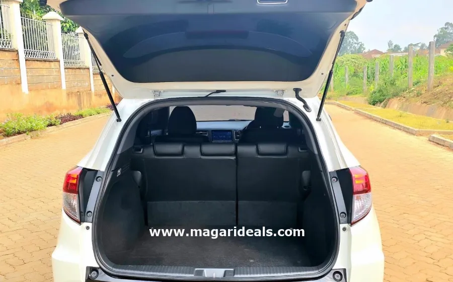 HONDA VEZEL RS Hybrid in Kenya for Sale | Magari Deals