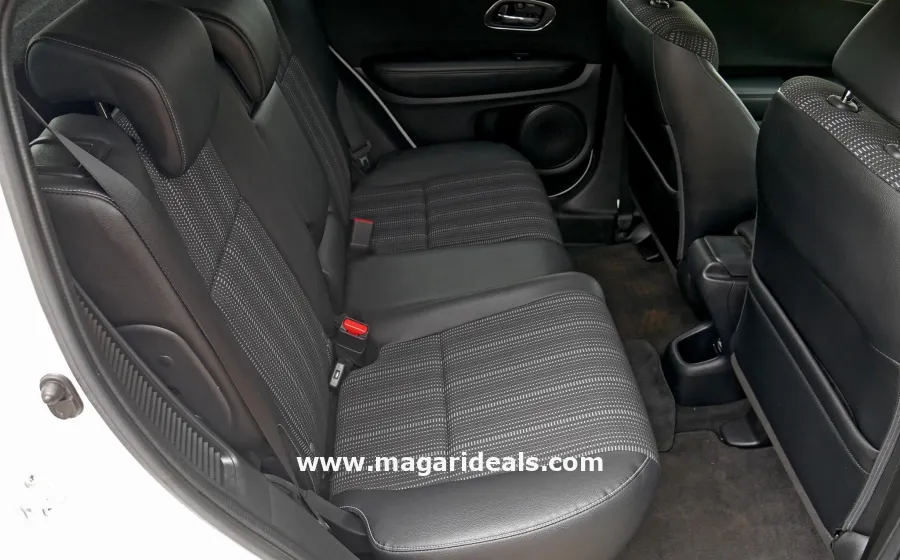 HONDA VEZEL HYBRID 2018 Model in Kenya for Sale | Magari Deals
