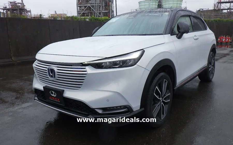 20221 Honda Vezel HEV PLAY in Kenya for Sale | Magari Deals