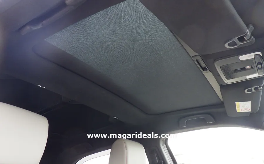 20221 Honda Vezel HEV PLAY in Kenya for Sale | Magari Deals