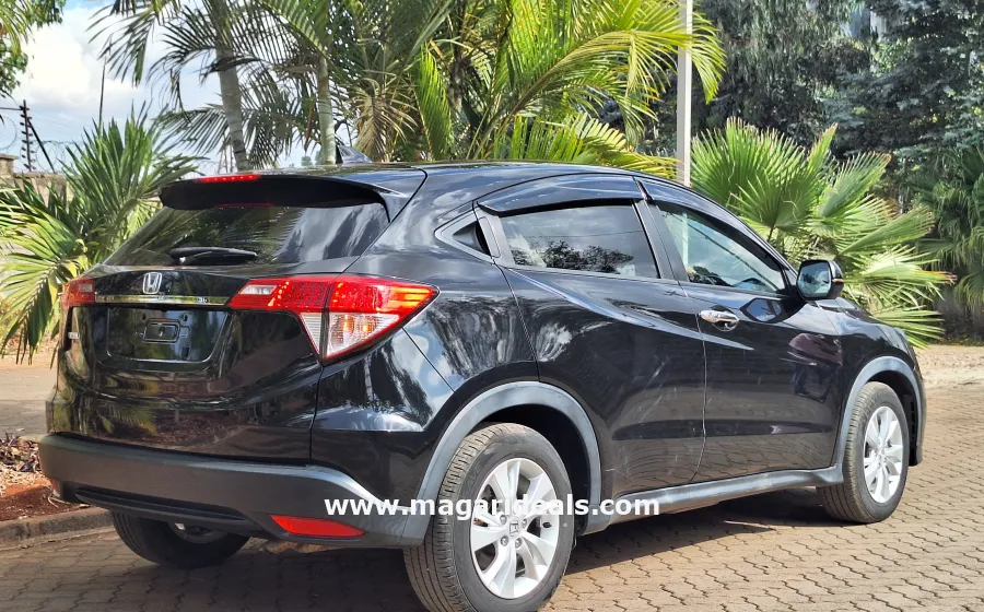2019 Honda Vezel Non Hybrid in Kenya for Sale | Magari Deals